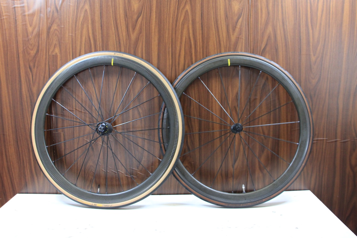 Mavic Cosmic SLR 40 Carbon Wheelset Clincher Tubeless Shimano Free