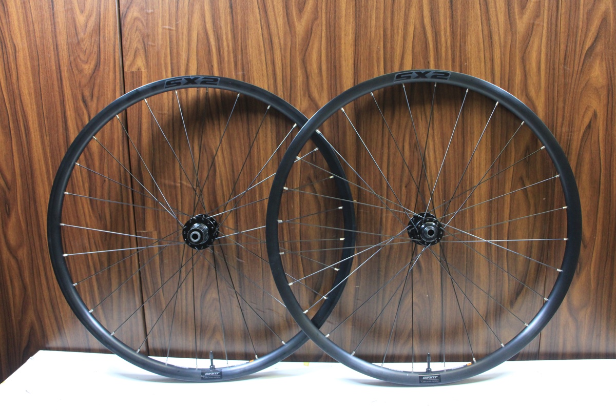 GIANT（ジャイアント） SX-2 ディスクホイール GIANT SX-2 Disc Wheelset Shimano 11/12s Compatible Tubeless