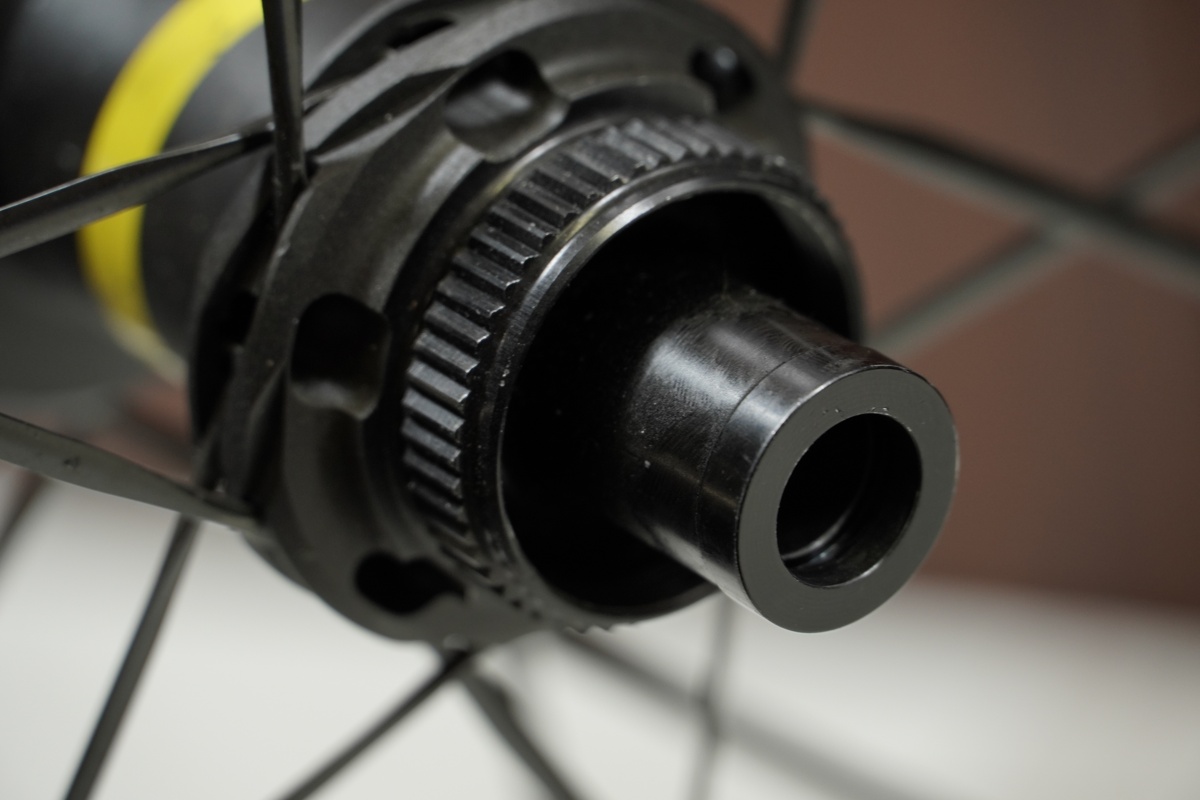 Mavic Cosmic SLR 45 Disc Carbon Wheelset Clincher Tubeless Shimano