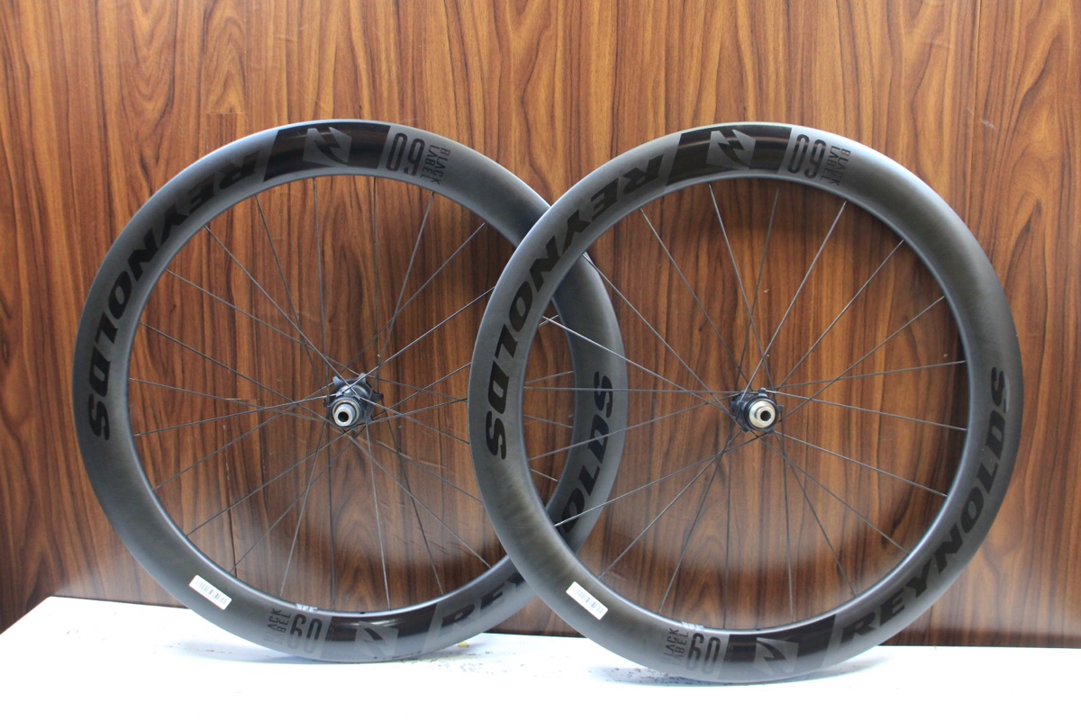 全国送料無料ギフト Reynolds Blacklabel Aero 60 Disc XDR Clincher Tubeless パーツ