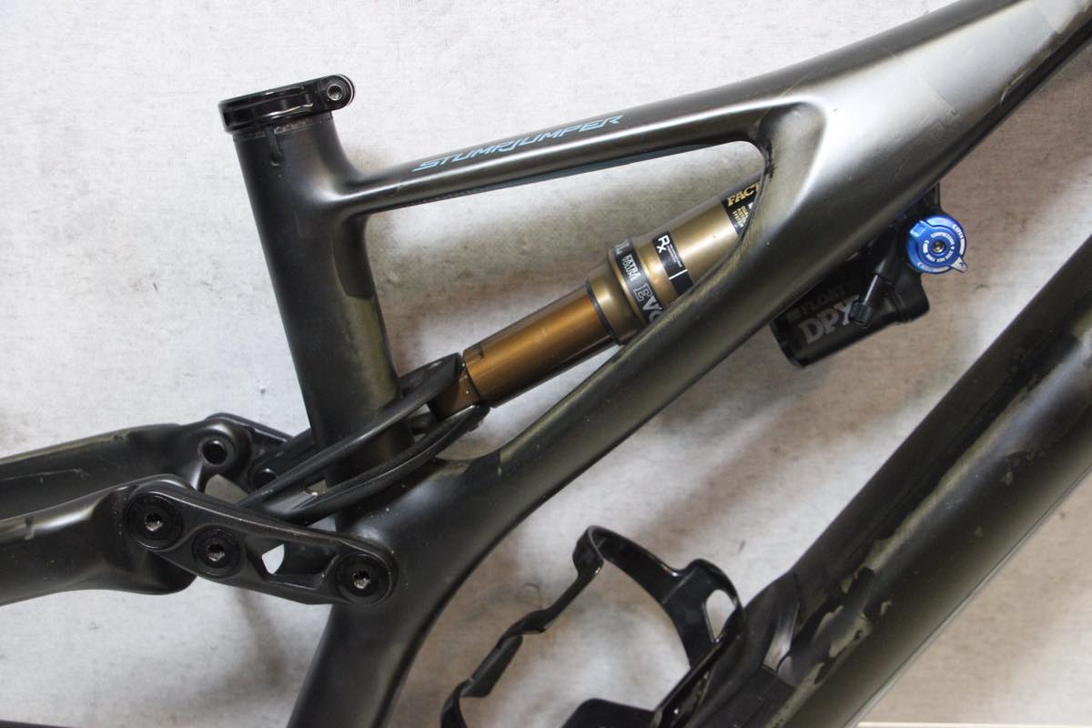 2019 Specialized S-Works Stumpjumper FSR 29er Carbon MTB 2019 Specialized S-Works Stumpjumper FSR 29er Carbon MTB