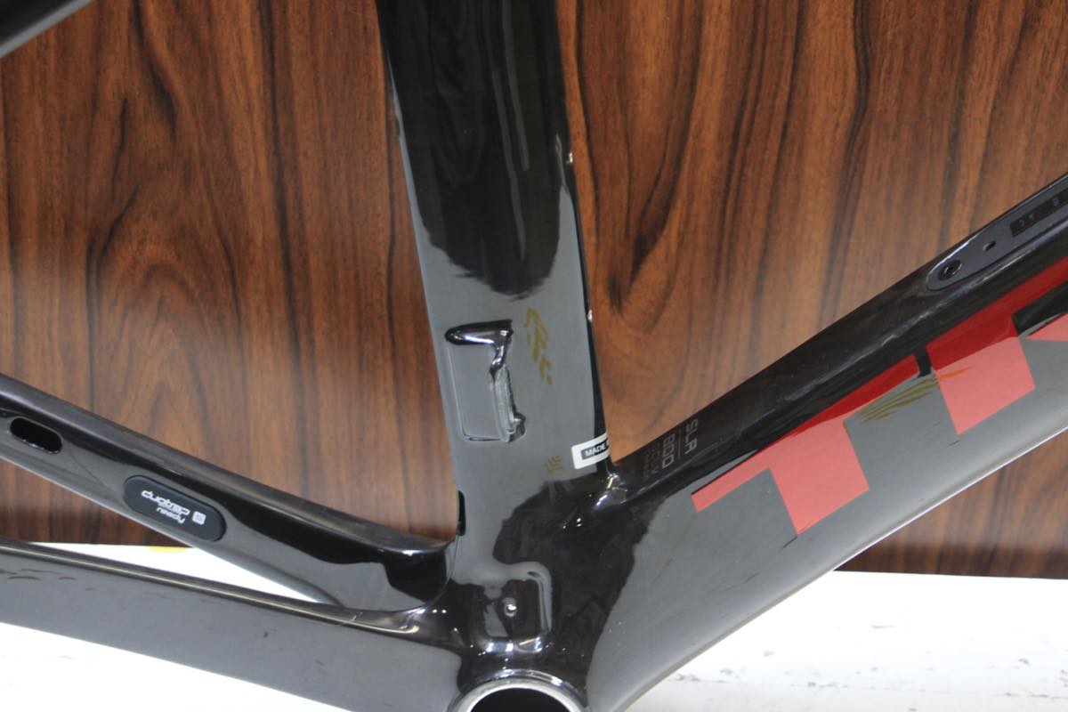 2022 Trek Madone SLR Gen 6 Carbon Frame 52 Size Carbon Smoke
