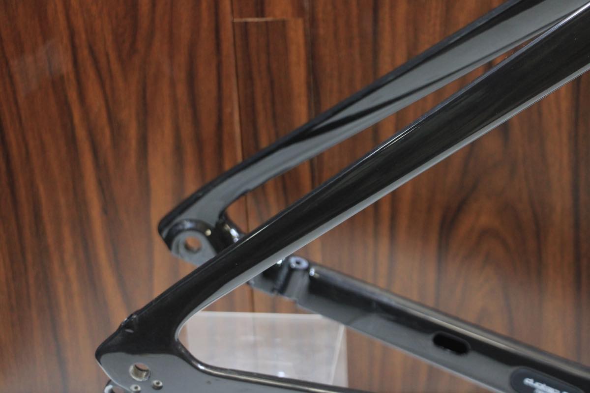 2022 Trek Madone SLR Gen 6 Carbon Frame 52 Size Carbon Smoke