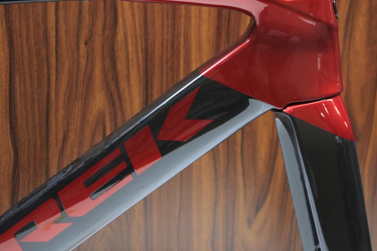 2022 Trek Madone SLR Gen 6 Carbon Frame 52 Size Carbon Smoke